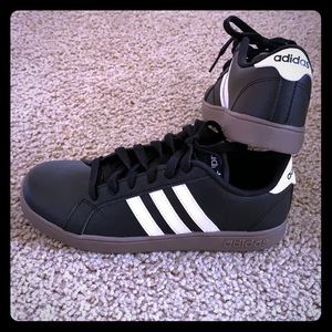 Adidas Shoes 5Y